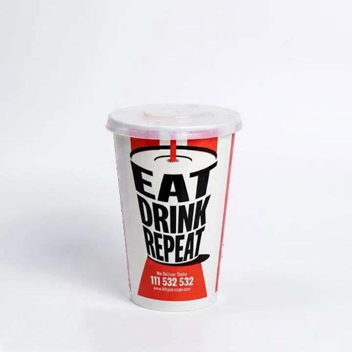 Small paper cups for beverage tasting