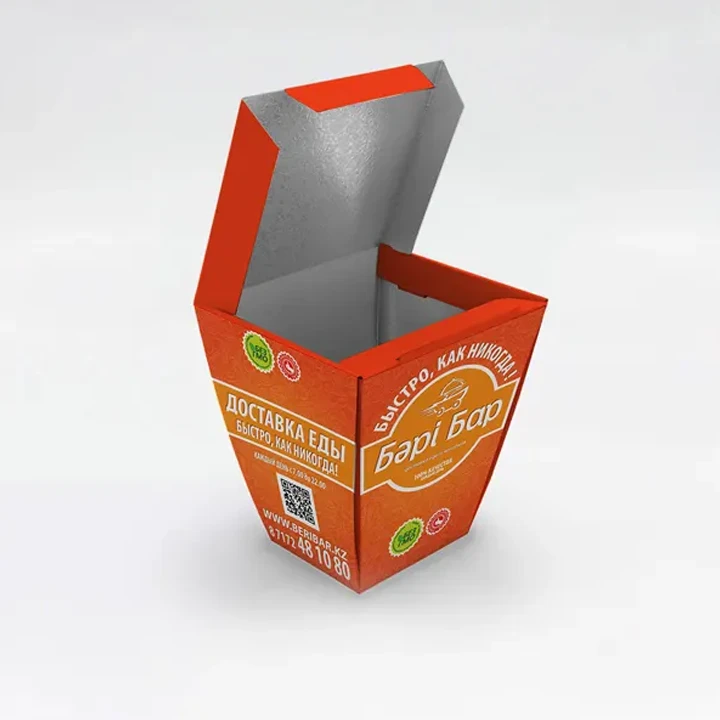 Elegant box with cheese and charcuterie