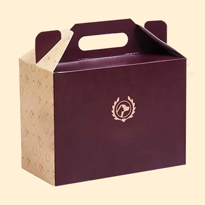 Gift box with sturdy carrying handle