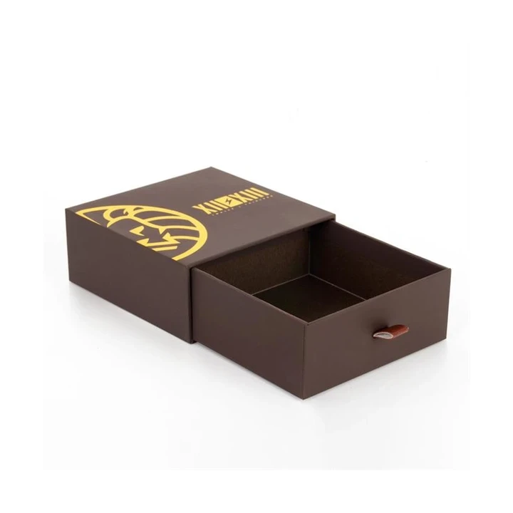 Slide drawer CBD box with smooth pull-out design
