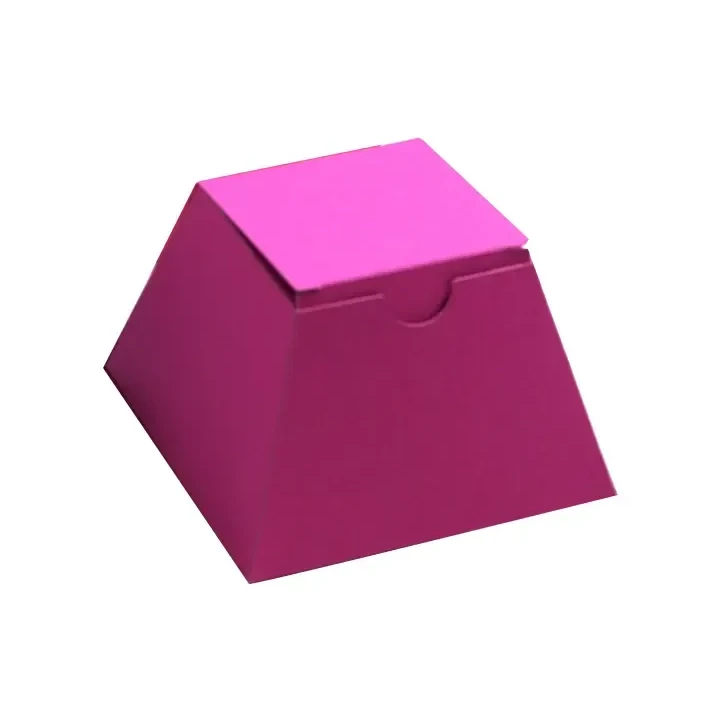 Trapezoid boxes with angled side edges