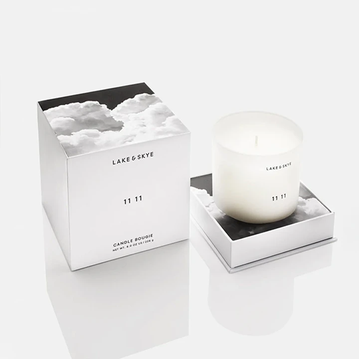 Two-piece box for a single candle