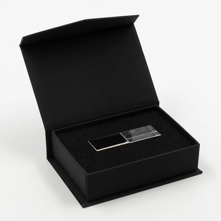 Compact printed USB drive box with insert