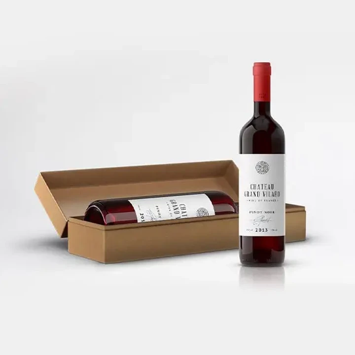 Tall box protecting wine bottle